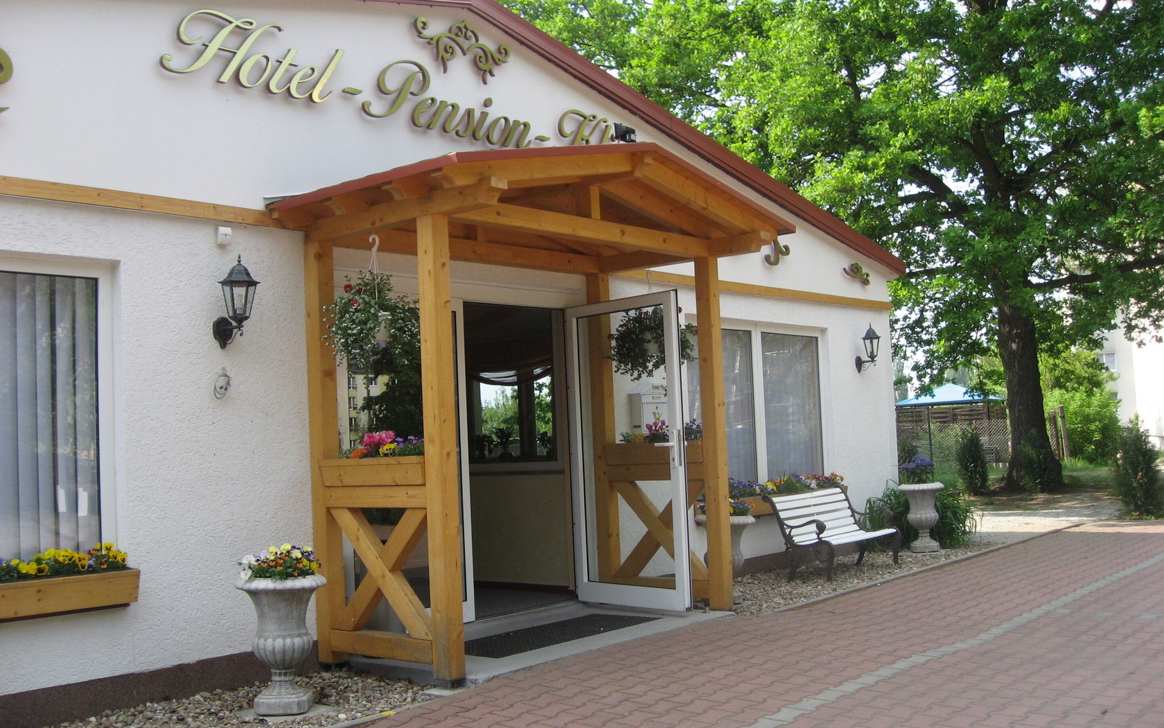 Hotel & Pension Klinger Aussenansicht, Foto: MuT Guben