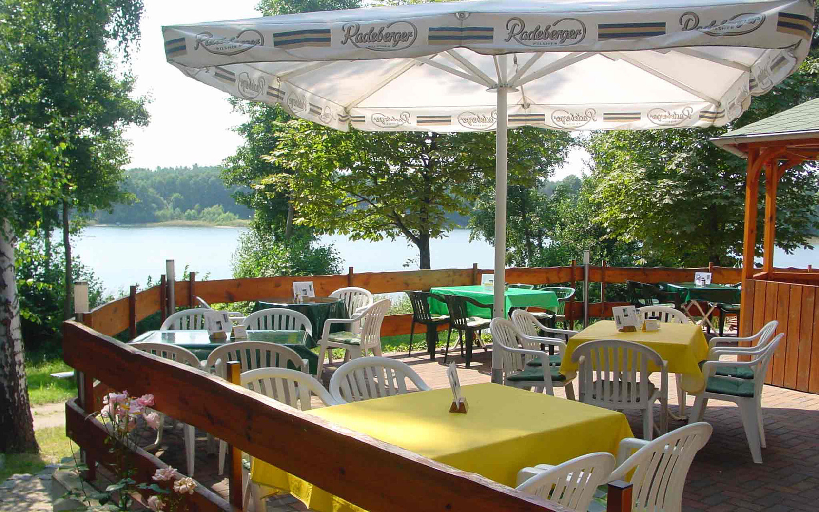 Terrasse mit Seeblick, Foto: MuT Guben