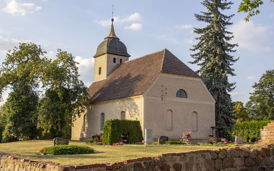 Dorfkirche Sembten, Foto: TMB-Fotoarchiv/ScottyScout