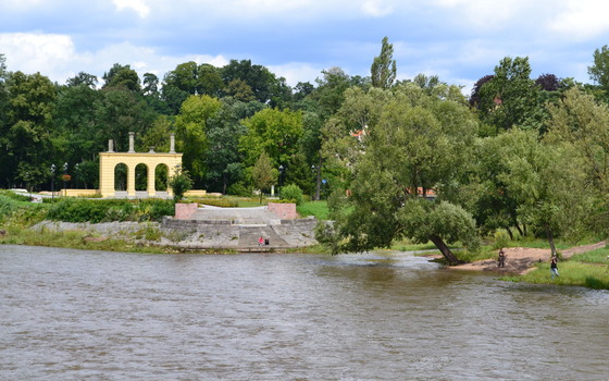 Blick auf die Theaterinsel Gubin, Foto: Marketing und Tourismus Guben e.V.