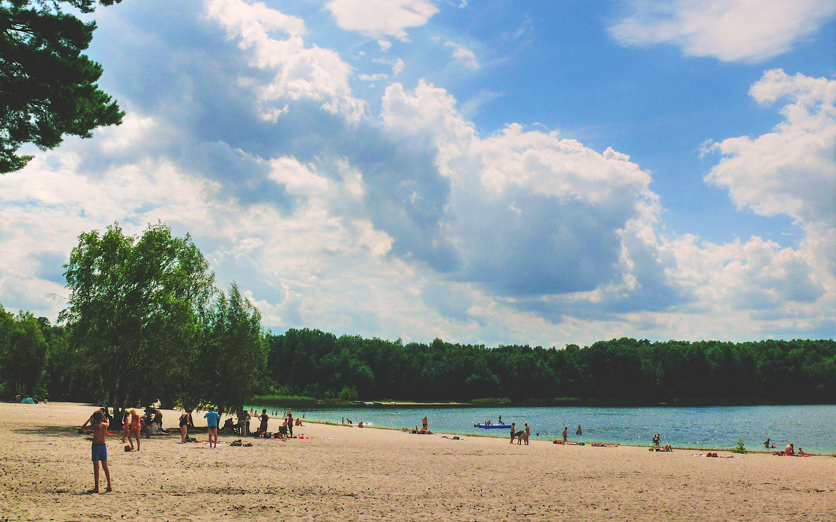 Badestrand am Großsee im Sommer, Foto: N. Mucha, Lizenz: Amt Peitz
