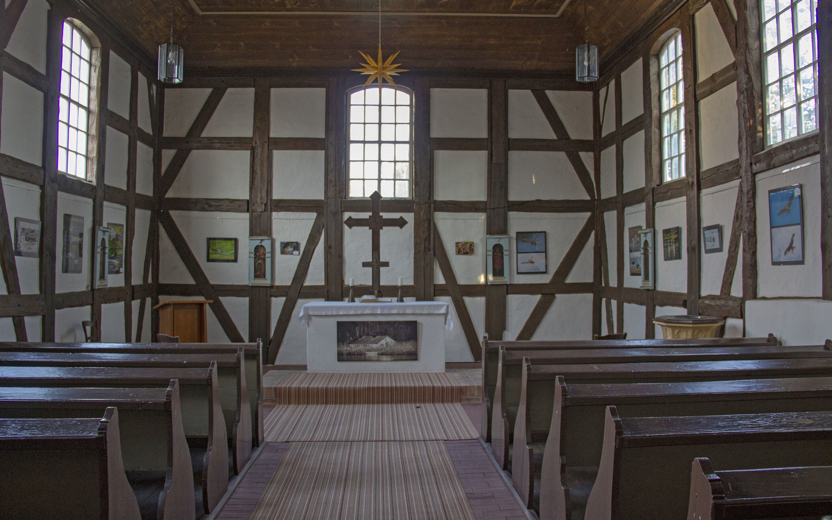 Kirche Steinsdorf, Foto: ScottyScout, Lizenz: TMB-Fotoarchiv